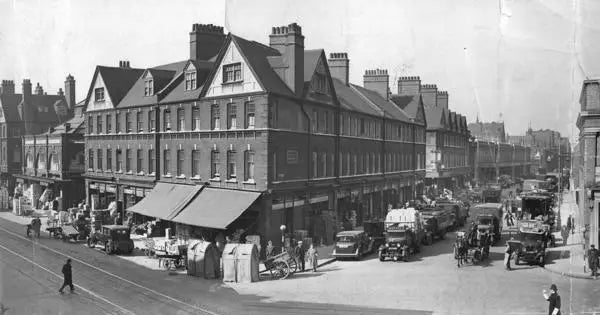 Historical black and white photo of Old Spitalfields Market in London, the iconic location where Hazindak's interior objects and designs are showcased.